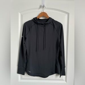 EMS Women’s Black Essence Peak Hoodie